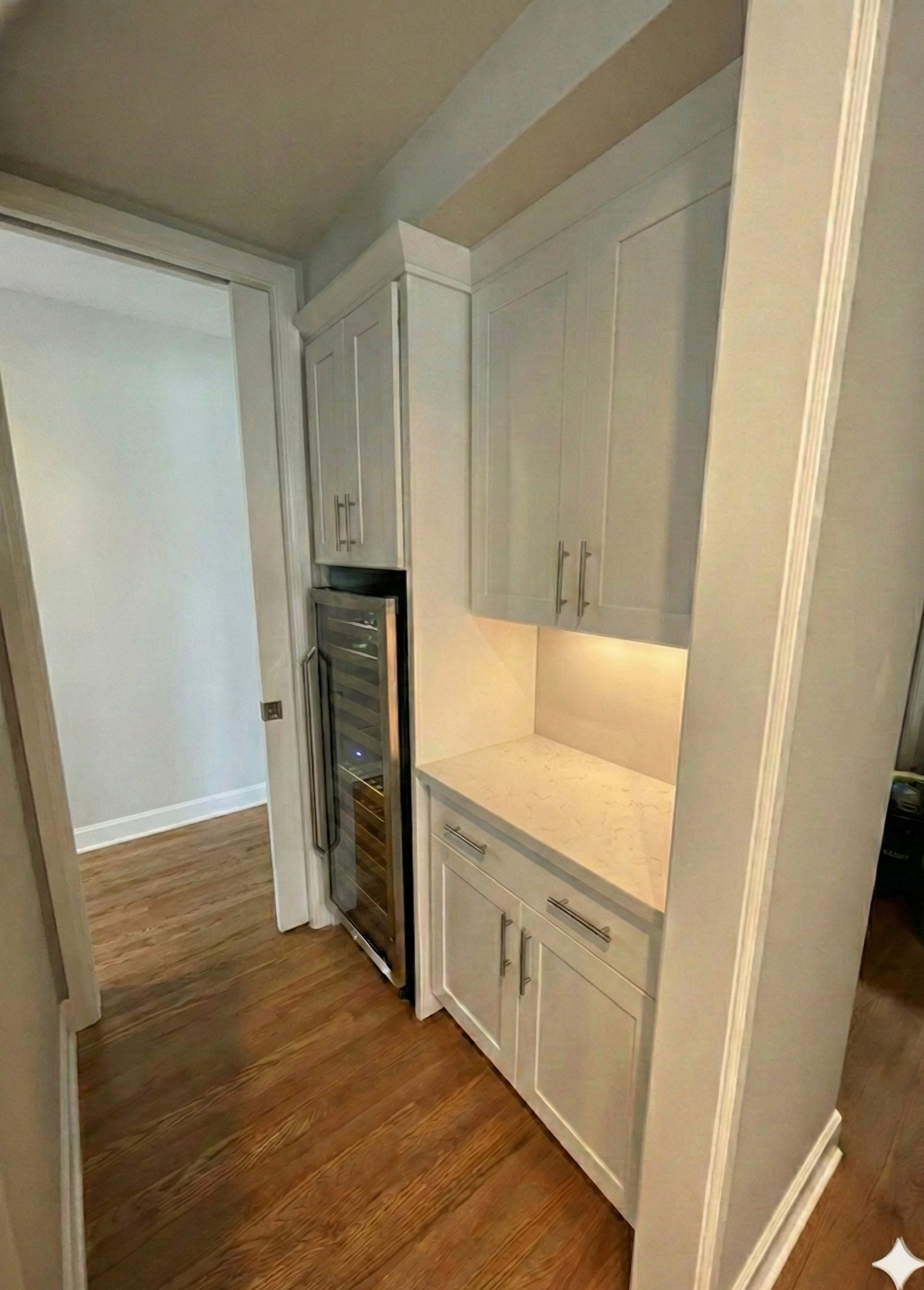 Modern Minimalist Kitchen